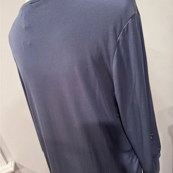 Jones New York Chic Deep Blue V-Neck Women's Blouse - Picture 4 of 9